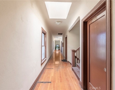 1116 Sartori Avenue - Photo Thumbnail 10