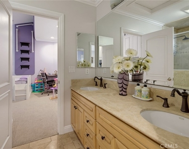 5106 Sharynne Lane - Photo Thumbnail 26