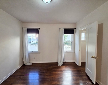 152 Granada Avenue - Photo Thumbnail 18