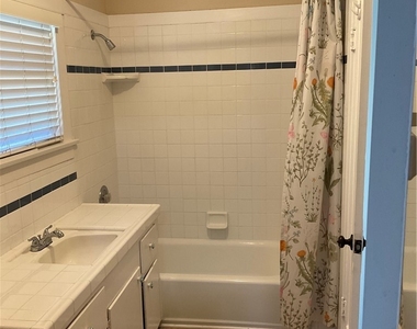 175 N B Street - Photo Thumbnail 7