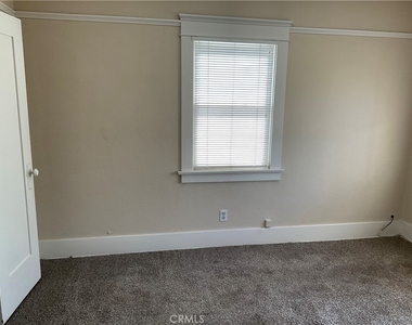 175 N B Street - Photo Thumbnail 10