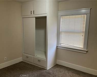 175 N B Street - Photo Thumbnail 12