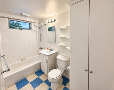 2108 W Valencia Dr - Photo Thumbnail 3