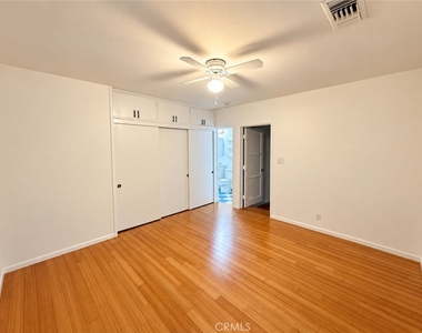 2108 W Valencia Dr - Photo Thumbnail 2