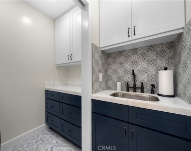 5010 Elmwood - Photo Thumbnail 22