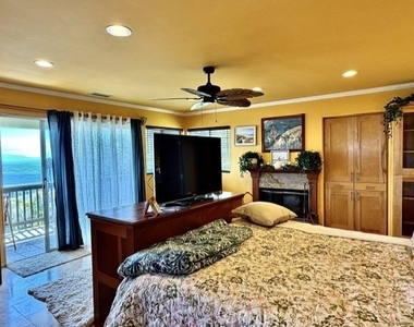 1361 W 35th Street - Photo Thumbnail 4