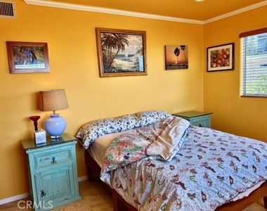 1361 W 35th Street - Photo Thumbnail 27