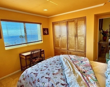 1361 W 35th Street - Photo Thumbnail 25