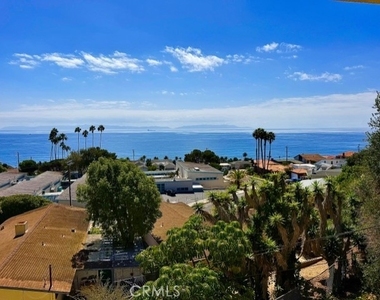 1361 W 35th Street - Photo Thumbnail 1