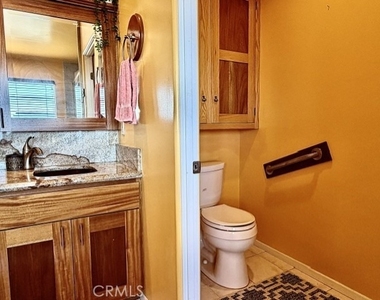 1361 W 35th Street - Photo Thumbnail 12