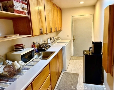 1361 W 35th Street - Photo Thumbnail 22