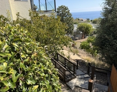 1361 W 35th Street - Photo Thumbnail 32