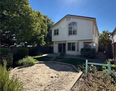 1115 Sage Hill Drive - Photo Thumbnail 32