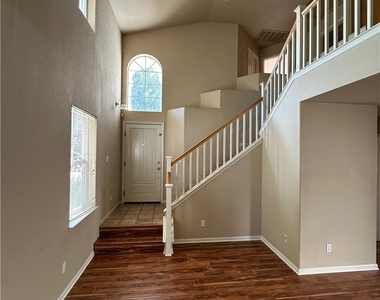 1115 Sage Hill Drive - Photo Thumbnail 13