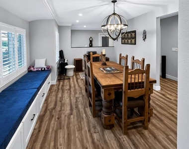 3701 Catalina Drive - Photo Thumbnail 9