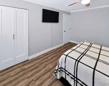 3701 Catalina Drive - Photo Thumbnail 38