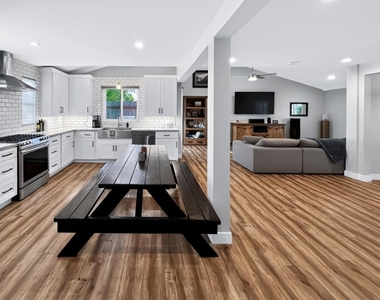 3701 Catalina Drive - Photo Thumbnail 26