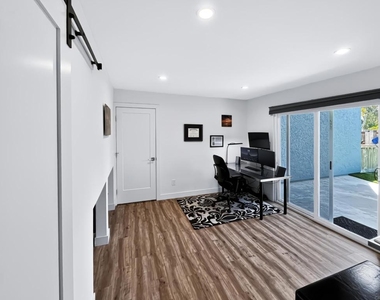 3701 Catalina Drive - Photo Thumbnail 33