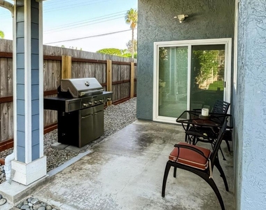 3701 Catalina Drive - Photo Thumbnail 54