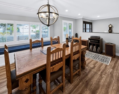 3701 Catalina Drive - Photo Thumbnail 8