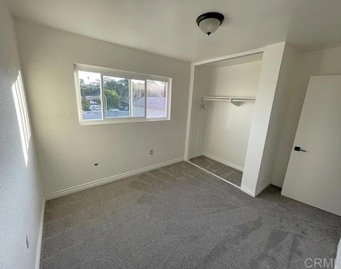 6977 Dock Court - Photo Thumbnail 11