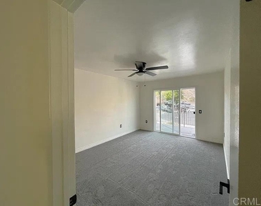 6977 Dock Court - Photo Thumbnail 13