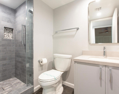11818 Moorpark Street - Photo Thumbnail 18