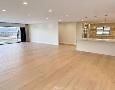 5219 E Gatewood - Photo Thumbnail 4