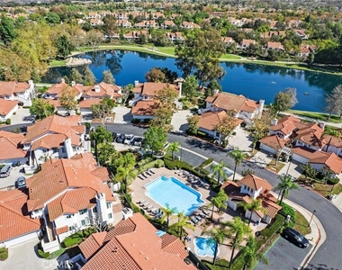 14 Vista Lago - Photo Thumbnail 31