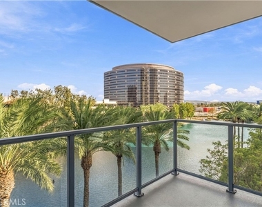 9 Macarthur Place - Photo Thumbnail 1