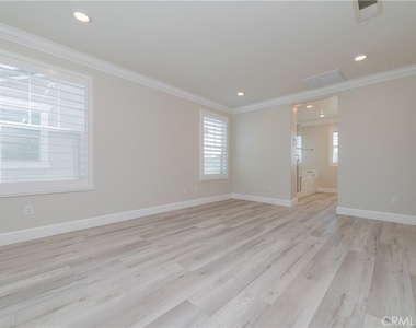 7374 Shorthorn St - Photo Thumbnail 11