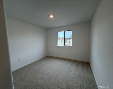 9549 Zion Avenue - Photo Thumbnail 20