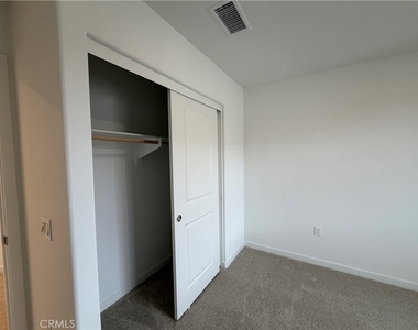 9549 Zion Avenue - Photo Thumbnail 13