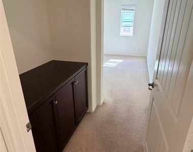 3151 E Olympic - Photo Thumbnail 9