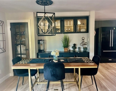202 Tremont - Photo Thumbnail 8