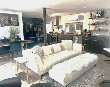 202 Tremont - Photo Thumbnail 6