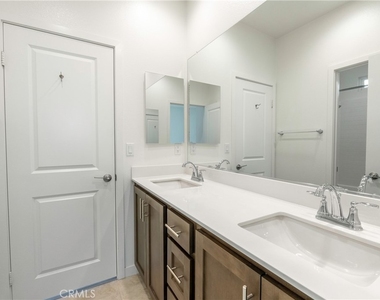 26149 Park - Photo Thumbnail 17
