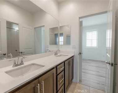 26149 Park - Photo Thumbnail 18