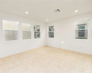 26149 Park - Photo Thumbnail 2