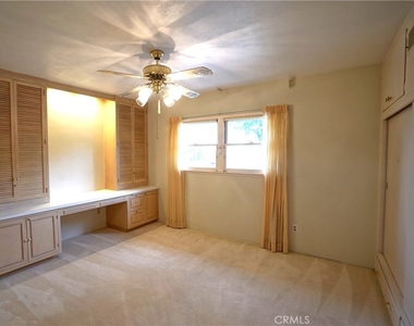 6470 Palm Avenue - Photo Thumbnail 7