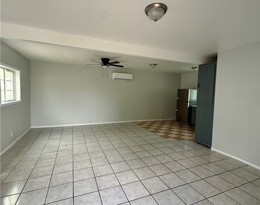 8447 Serapis - Photo Thumbnail 1