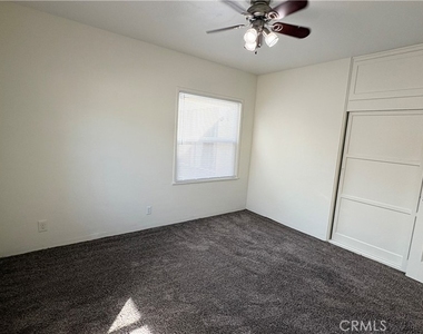 604 N Campus Avenue - Photo Thumbnail 20