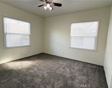 604 N Campus Avenue - Photo Thumbnail 19