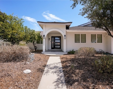 10000 Amestoy Avenue - Photo Thumbnail 1