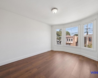 177 Lawrence Ave - Photo Thumbnail 15