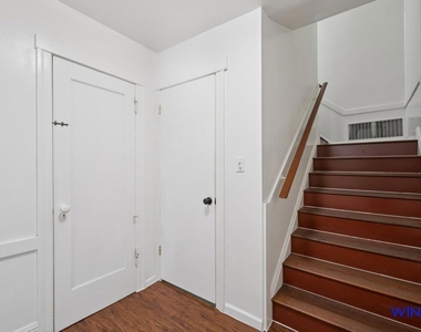 177 Lawrence Ave - Photo Thumbnail 3