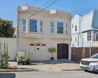 177 Lawrence Ave - Photo Thumbnail 1