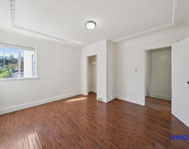 177 Lawrence Ave - Photo Thumbnail 23