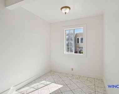 177 Lawrence Ave - Photo Thumbnail 10