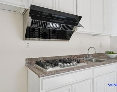 177 Lawrence Ave - Photo Thumbnail 13